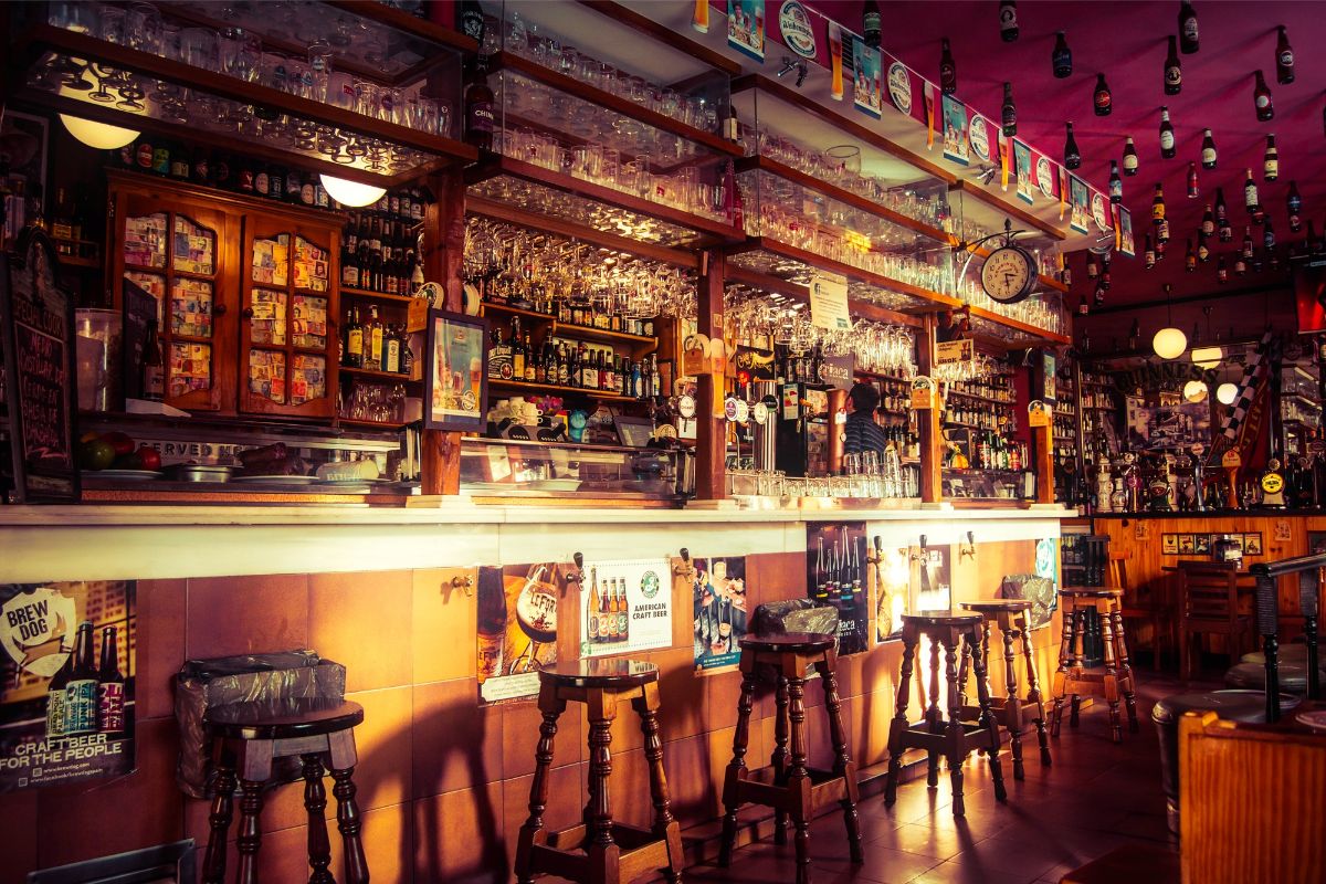 The Best Bars In America: Our Top Ten Picks!